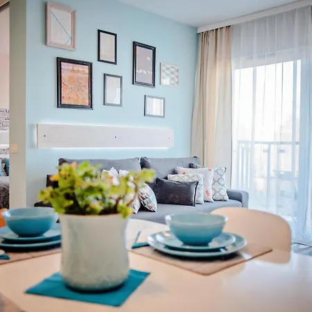 Maison Central Poznan & Parking Apartman *