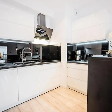 Homely Place Casa Verona - Stary Rynek - Parking * Poznań