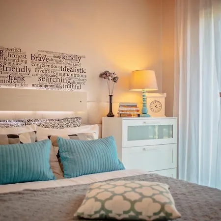 Maison Central Poznan & Parking Apartman *