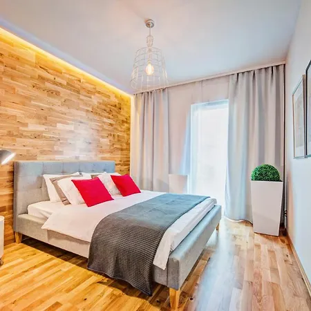 Maison Central Poznan & Parking 포즈난