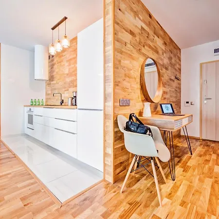 Maison Central Poznan & Parking Apartman Poznań